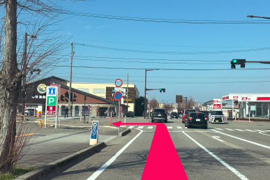 粟田南交差点を左折し県道189号線直進する風景